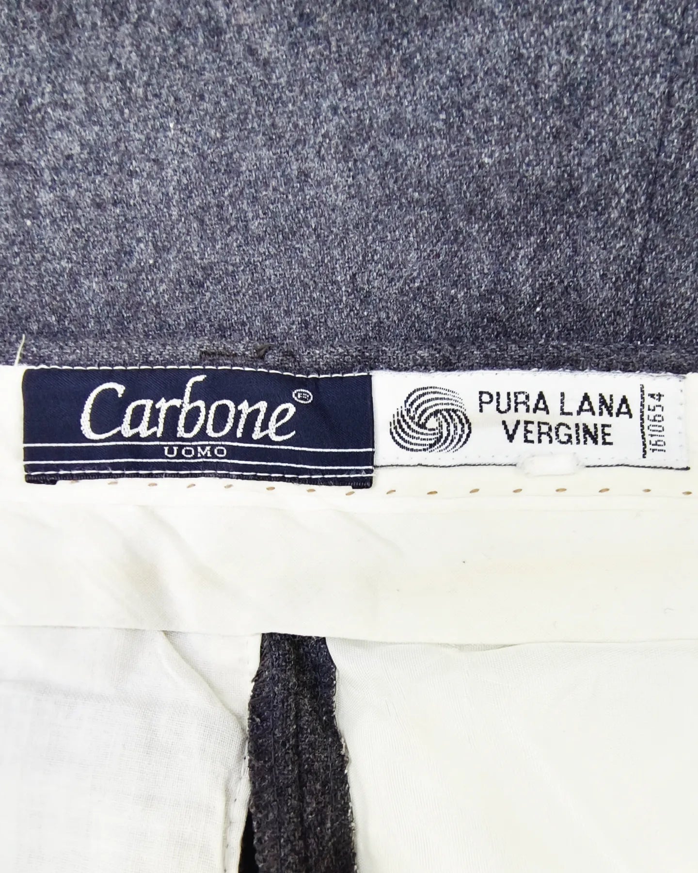 Carbone Wool - [32-33]